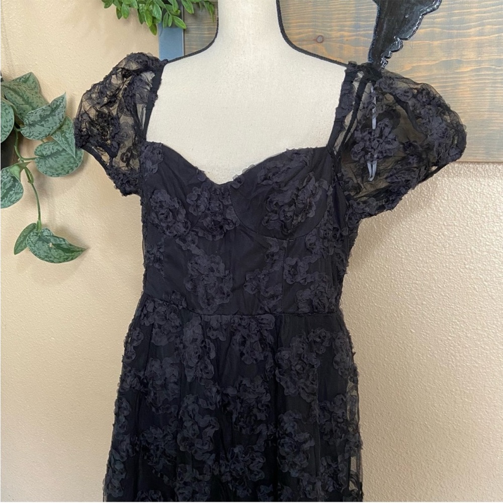 Notable Elegance Black Mesh Floral Applique Bustier Midi Dress - Picture 6 of 6